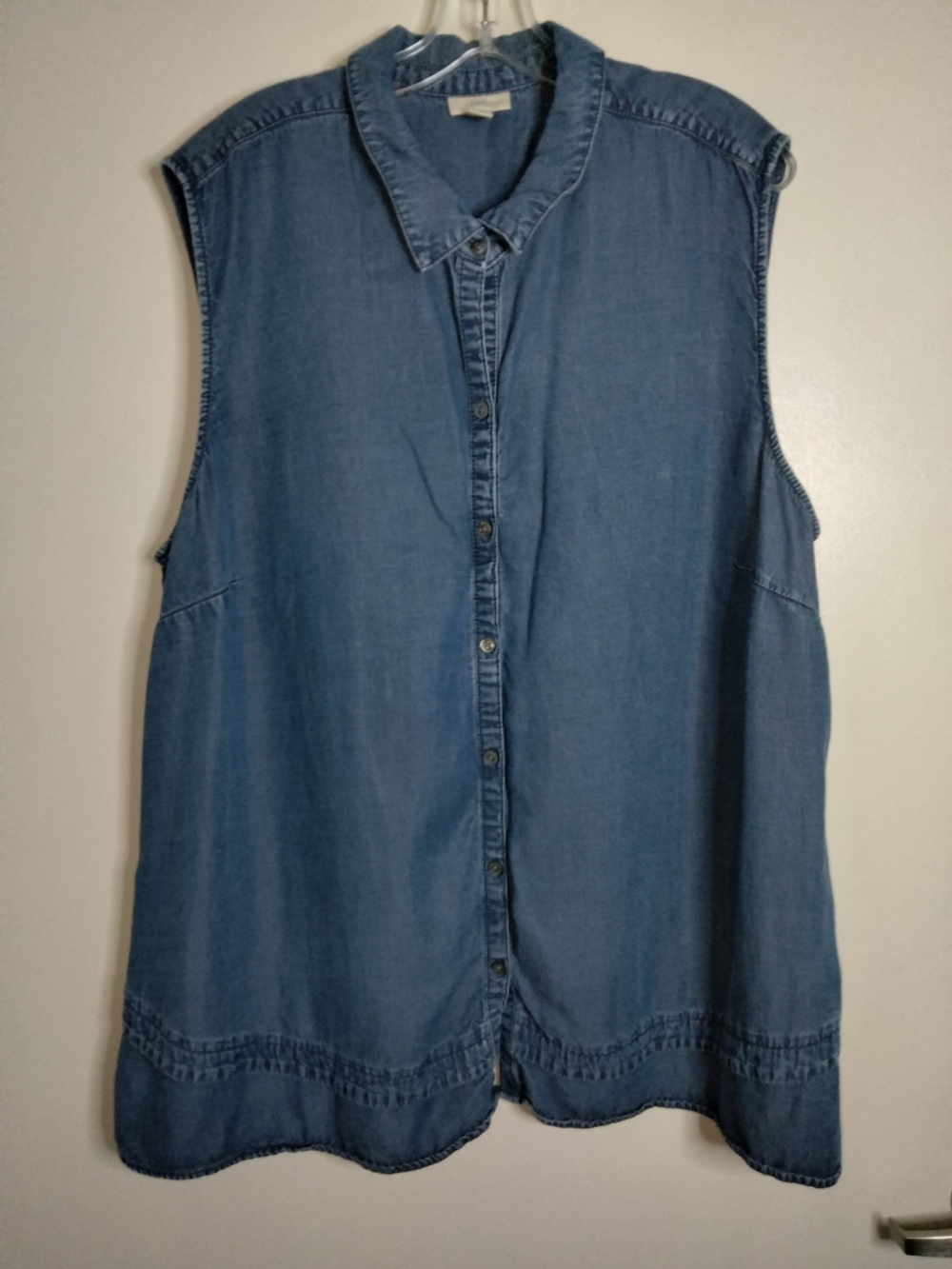 J. Jill Denim (Size 3X) Sleeveless Chambray Button-Front Tunic in Medium Blue